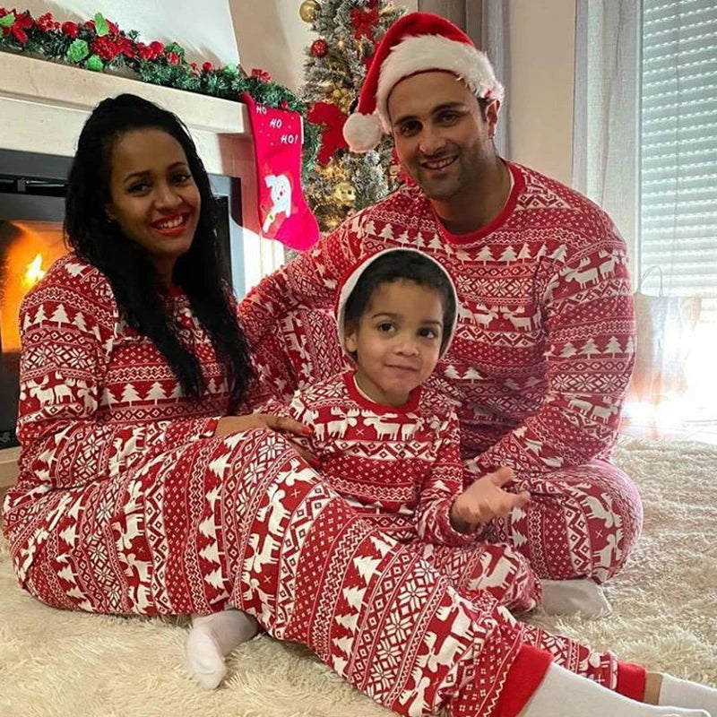 "Family Christmas Pajama Set - Soft & Cute 2-Piece Outfit"