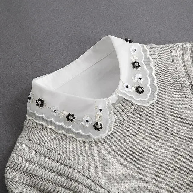 "Women's Detachable Lace Fake Collar - Front Tie Style"